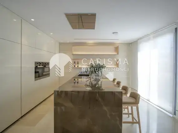 (8) Luksusowy penthouse w doskonałej lokalizacji, Estepona, Costa del Sol