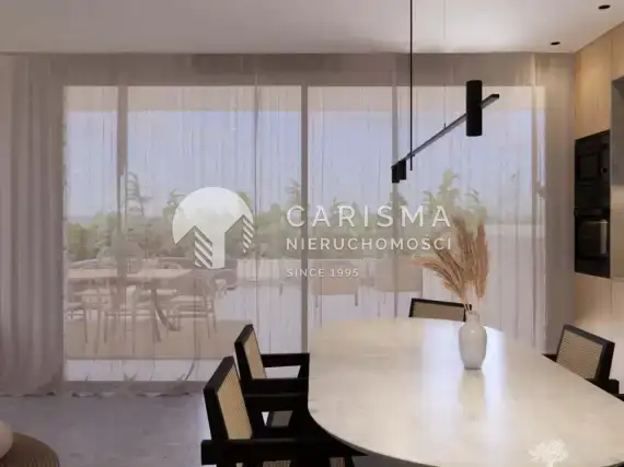 (14) Nowe apartamenty na terenie resortu golfowego Las Colinas