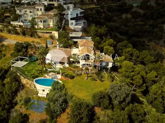 (10) Willa w stylu andaluzyjskim z pięknym, panoramicznym widokiem na morze, Marbella, Costa del Sol