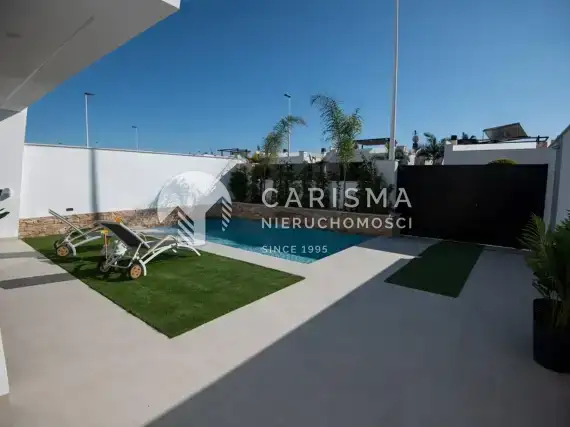 (4) Nowa willa w bardzo dobrej lokalizacji, Santiago de la Ribera, Costa Calida
