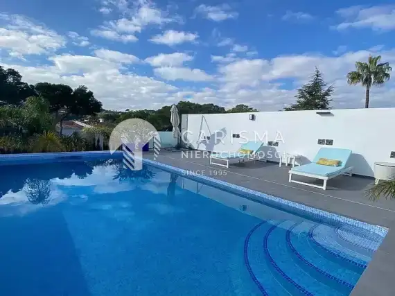 (3) Nowoczesna willa w doskonałej lokalizacji, Moraira