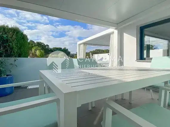 (35) Nowoczesna willa w doskonałej lokalizacji, Moraira