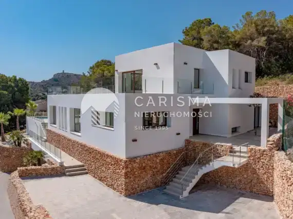 (7) Luksusowa, nowa i gotowa willa w spacerowej odległości do plaży El Portet, Moraira