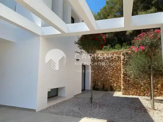 (16) Luksusowa, nowa i gotowa willa w spacerowej odległości do plaży El Portet, Moraira