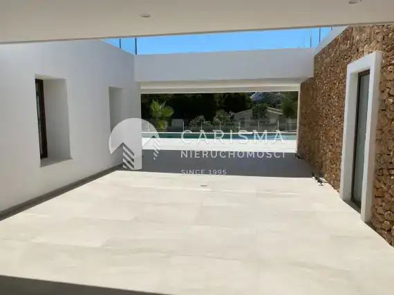 (18) Luksusowa, nowa i gotowa willa w spacerowej odległości do plaży El Portet, Moraira