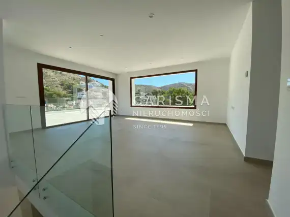 (36) Luksusowa, nowa i gotowa willa w spacerowej odległości do plaży El Portet, Moraira