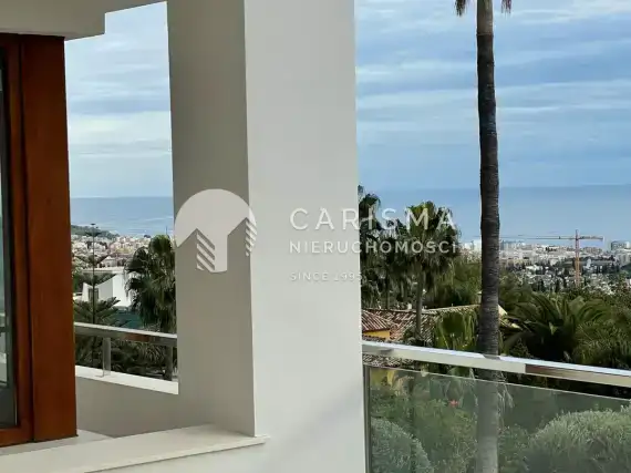 (5) Luksusowa willa z panoramicznym widokiem na morze  w Marbella, Costa del Sol