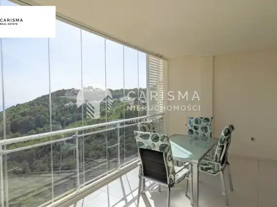 (3) Apartament typu penthouse z pięknym widokiem na Altea Hills