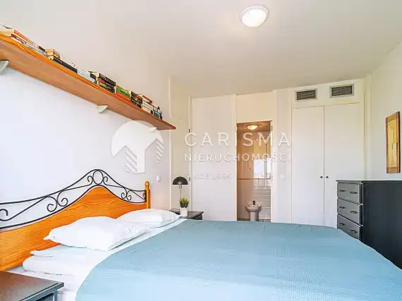 (11) Apartament z tarasem dachowym i widokiem na morze w Playa Flamenca