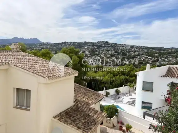 (50) Willa z widokiem na morze w Moraira blisko dogodności