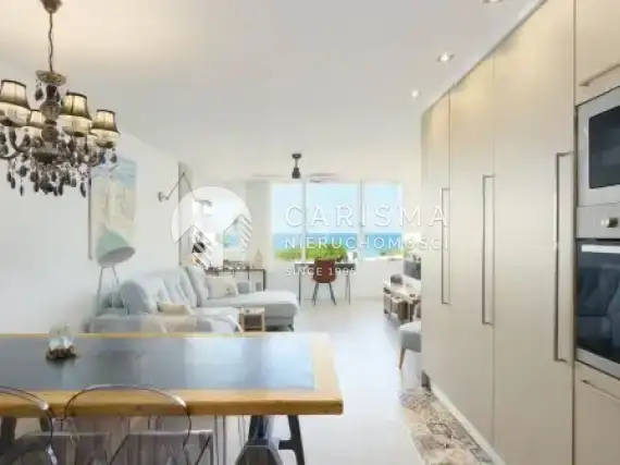 (2) Odremontowany apartament w pierwszej linii w Cap Negret, Altea