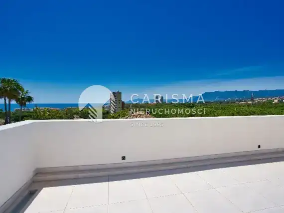 (7) Luksusowa willa 350 metrów od piaszczystej plaży, Marbella, Costa del Sol