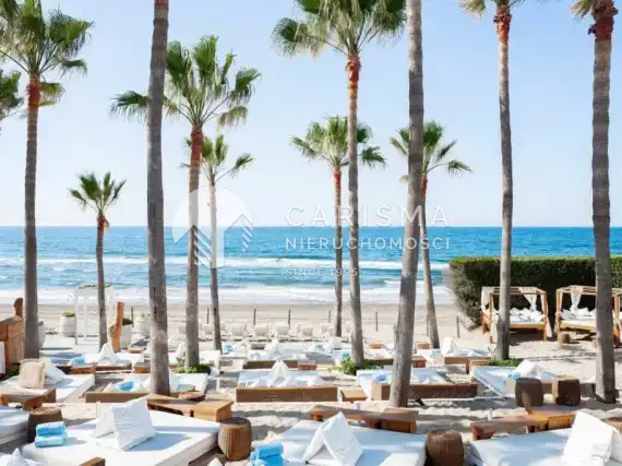(17) Luksusowa willa 350 metrów od piaszczystej plaży, Marbella, Costa del Sol