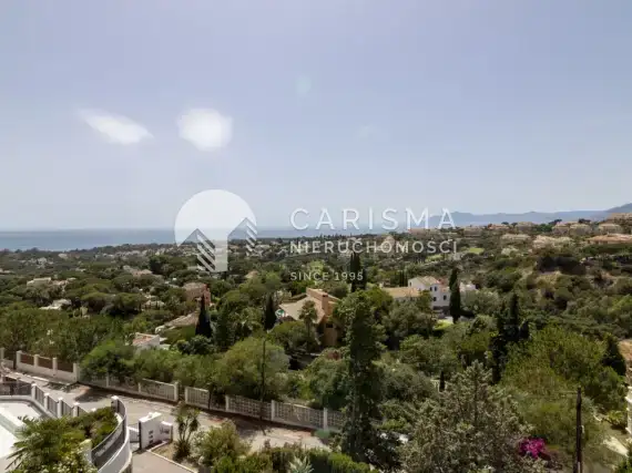 (62) Luksusowa willa ze spektakularnym widokiem na morze, Marbella East, Costa del Sol.