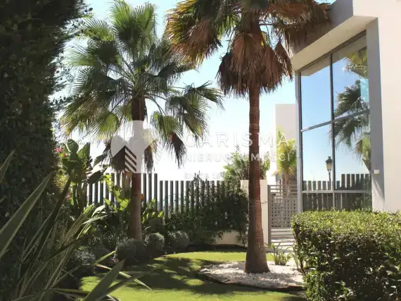 Luksusowa willa w pierwszej linii pola golfowego, Marbella East, Costa del Sol 2