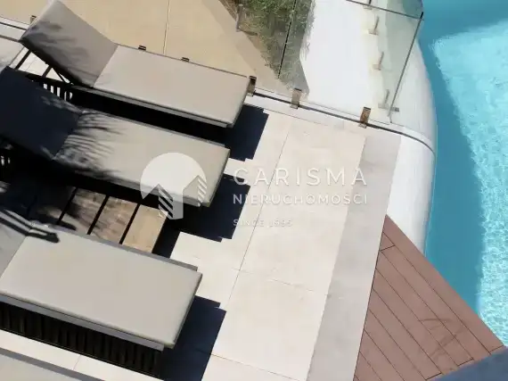 (43) Luksusowa willa w pierwszej linii pola golfowego, Marbella East, Costa del Sol