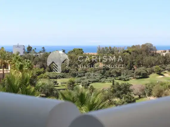 (44) Luksusowa willa w pierwszej linii pola golfowego, Marbella East, Costa del Sol