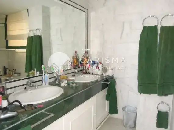 (26) Piękny apartament typu duplex w pierwszej linii brzegowej,  Altea Mascarat, Costa Blanca