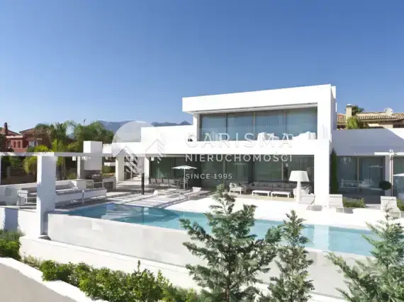 (2) Nowoczesna willa w pierwszej linii brzegowej, Marbella East, Costa del Sol