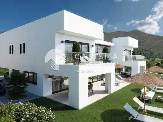 (4) Luksusowa willa z pięknym, panoramicznym widokiem na morze i góry, Marbella East, Costa del Sol