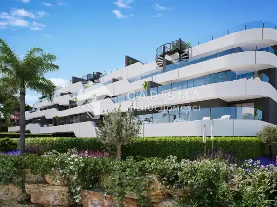 (15) Nowe apartamenty w budowie z widokiem na morze, Estepona, Costa del Sol.