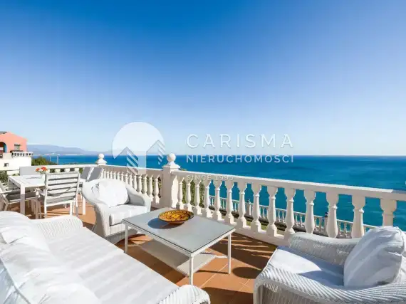 Śródziemnomorska willa z panoramicznym widokiem na morze, blisko plaży, Manilva, Costa del Sol. 2