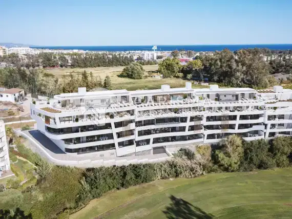 (10) Luksusowy projekt 34 apartamentów z widokiem na pole golfowe Guadalmina, Marbella, Costa del Sol.