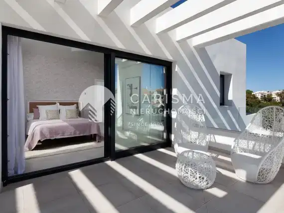 (7) Nowoczesny apartament w rejonie El Campanario, Costa del Sol, El Paraíso.