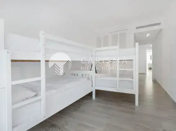 (23) Spektakularny apartament w ekskluzywnym kompleksie Las Brisas, Marbella, Costa del Sol.