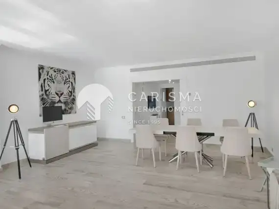 (5) Spektakularny apartament w ekskluzywnym kompleksie Las Brisas, Marbella, Costa del Sol.