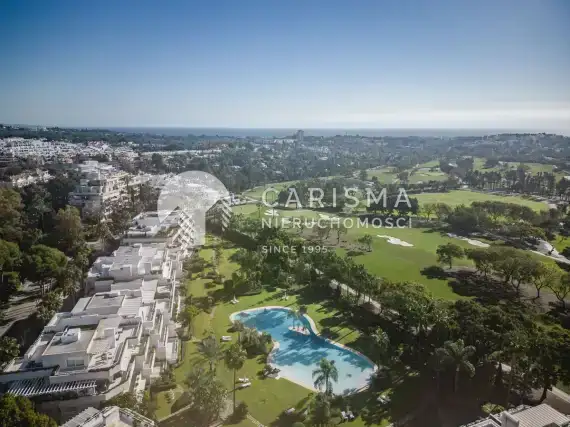(34) Spektakularny apartament w ekskluzywnym kompleksie Las Brisas, Marbella, Costa del Sol.