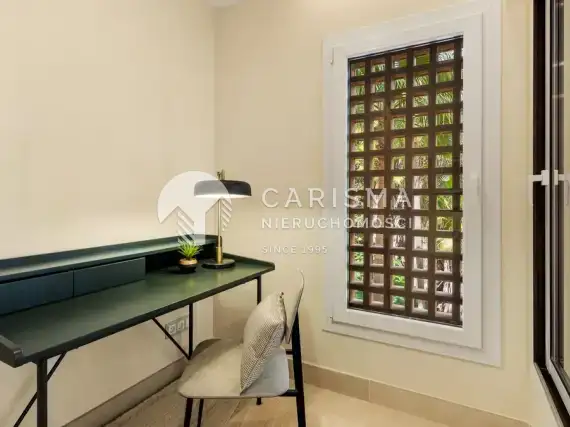 (25) Luksusowy apartament w pierwszej linii brzegowej, New Golden Mile, Costa del Sol