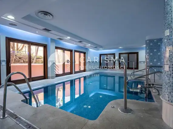 (15) Luksusowy apartament z widokiem na morze, w kompleksie przy plaży, Estepona, Costa del Sol