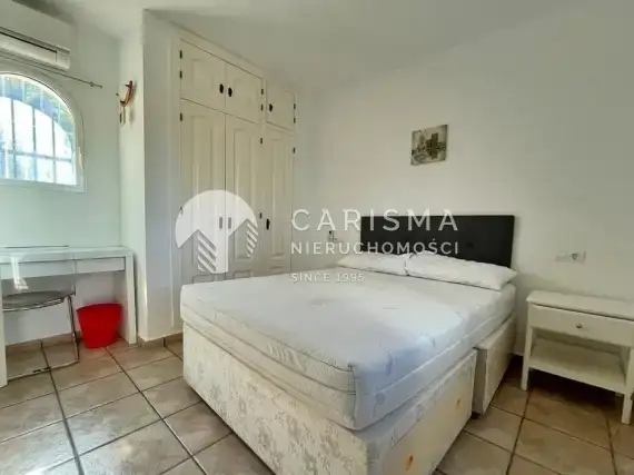 (11) Wyremontowany bungalow z widokiem na góry, Moraira, Costa Blanca