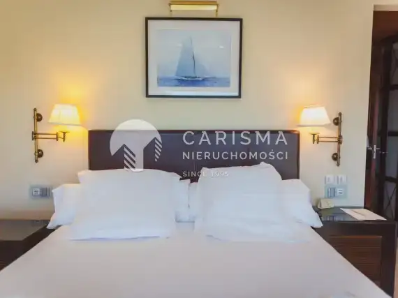 (6) Luksusowy apartament w 5* hotelu, w pierwszej linii brzegowej, Puerto Banus, Costa del Sol