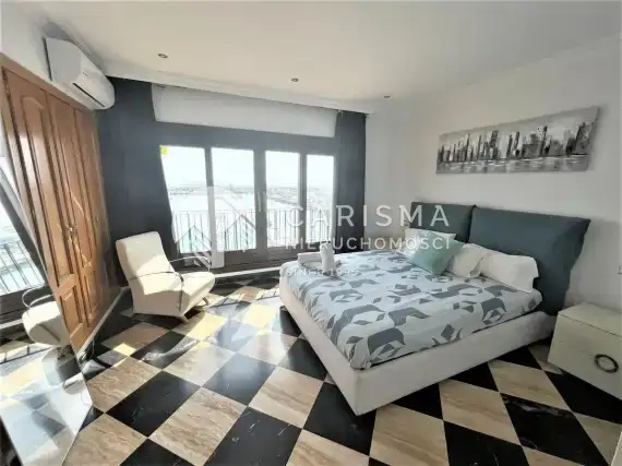 (12) Luksusowy apartament w porcie, Puerto Banus, Costa del Sol