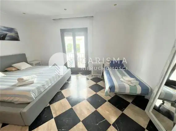 (15) Luksusowy apartament w porcie, Puerto Banus, Costa del Sol