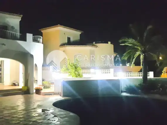 (9) Śródziemnomorska willa z widokiem na morze, Calpe