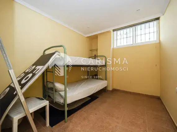 (32) Apartament w pierwszej linii brzegowej, Puerto Banus, Costa del Sol