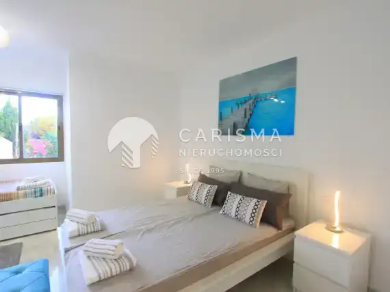 (26) Luksusowy penthouse, w pierwszej linii brzegowej, Elviria, Costa del Sol
