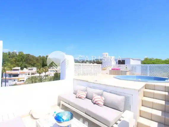 (38) Luksusowy penthouse, w pierwszej linii brzegowej, Elviria, Costa del Sol