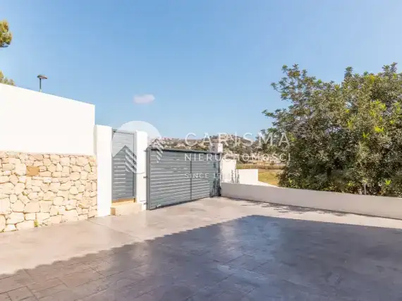 (34) Odremontowana willa z widokiem na morze w spacerowej odgłości do plaży i centrum, Moraira