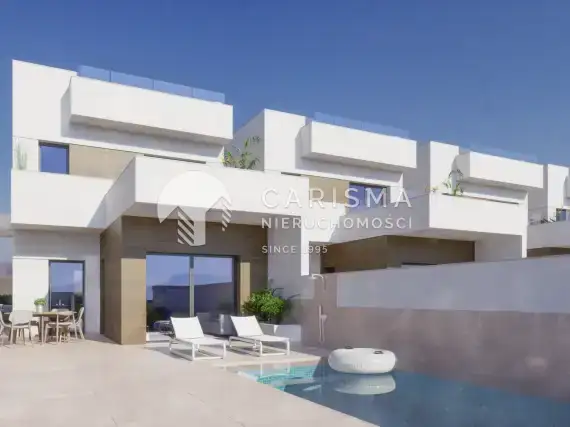 Nowe domy z basenami w Hiszpanii Los Montesimos La Herrada 1