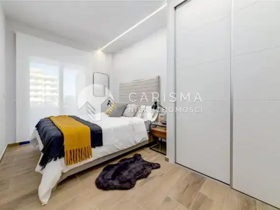 (12) Nowe apartamenty 750 m od plaży w Arenales del Sol
