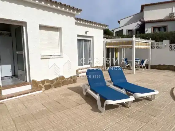 (42) Dom na sprzedaż w Moraira, Costa Blanca, Hiszpania