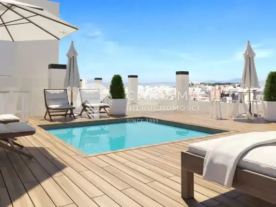 (12) Nowy apartament penthouse w Alicante