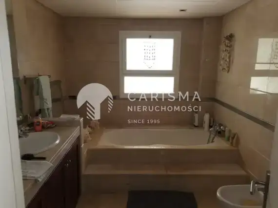 (10) Apartament na parterze, 3 sypialnie, San Roque