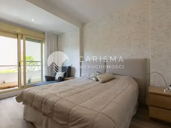 (5) Apartament na terenie osiedla Fuerte Aloha