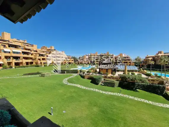 (4) Luksusowy apartament, w kompleksie przy morzu, Estepona, Costa del Sol