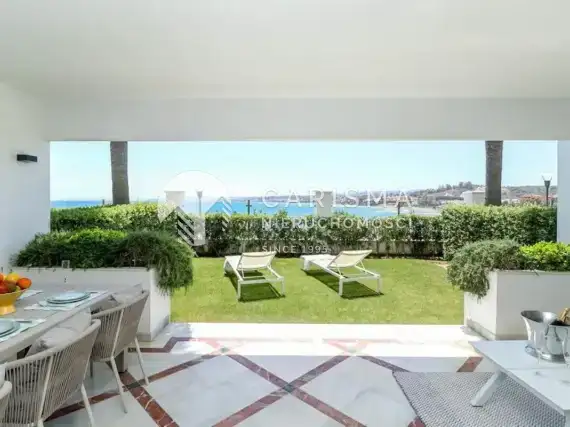 (2) Luksusowy apartament w pierwszej linii brzegowej, Estepona, Costa del Sol